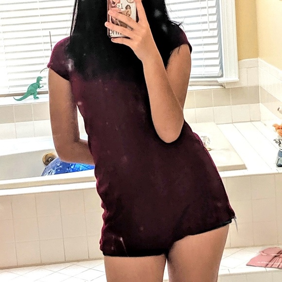 Maroon ribbed top - Picture 1 of 2